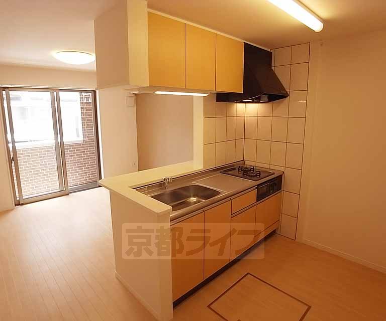 キッチン　２口コンロのシステムキッチンです。