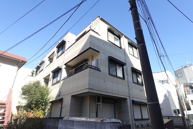 建物外観　西武池袋線「石神井公園駅」より徒歩２分の好立地です♪