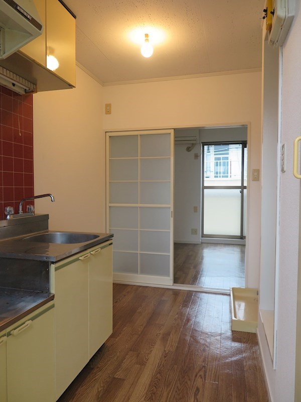 玄関　別部屋参考画像