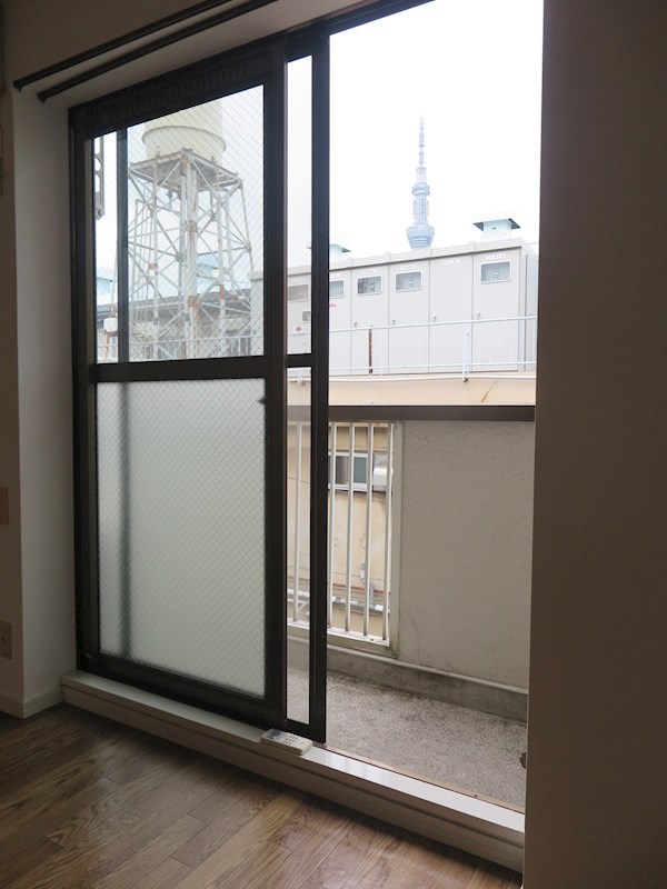 バルコニー　別部屋参考画像