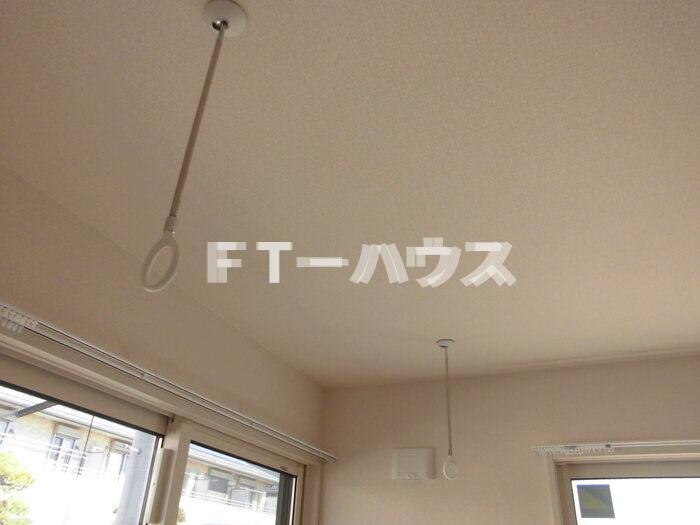 その他設備　室内物干し