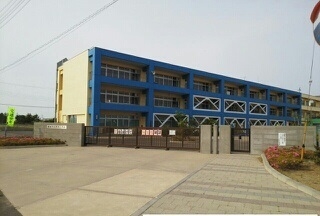 小学校　平井小学校（小学校）まで790m