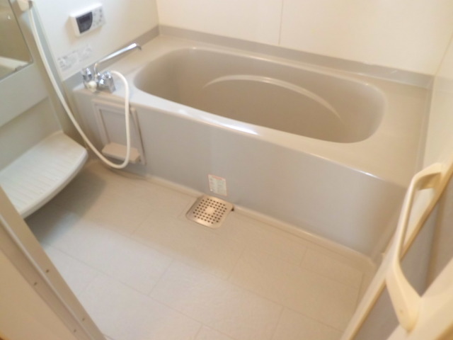 バス・シャワールーム　浴室