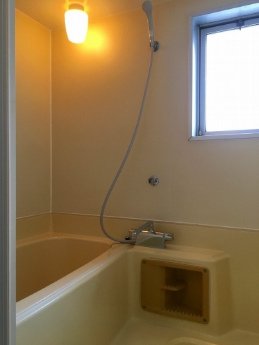 バス・シャワールーム　別部屋の参考写真です。現況を優先します。