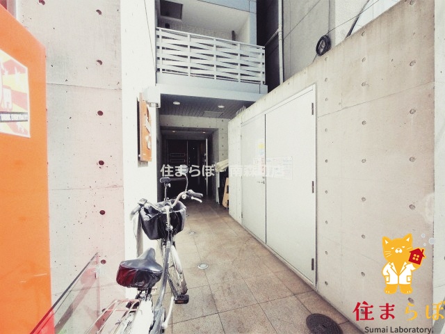 エントランス　「暮らしの設計図は、ここから始まります。」