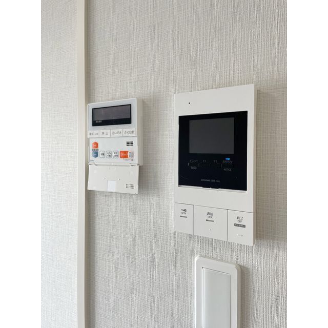 セキュリティ　TVモニター付きインターホン