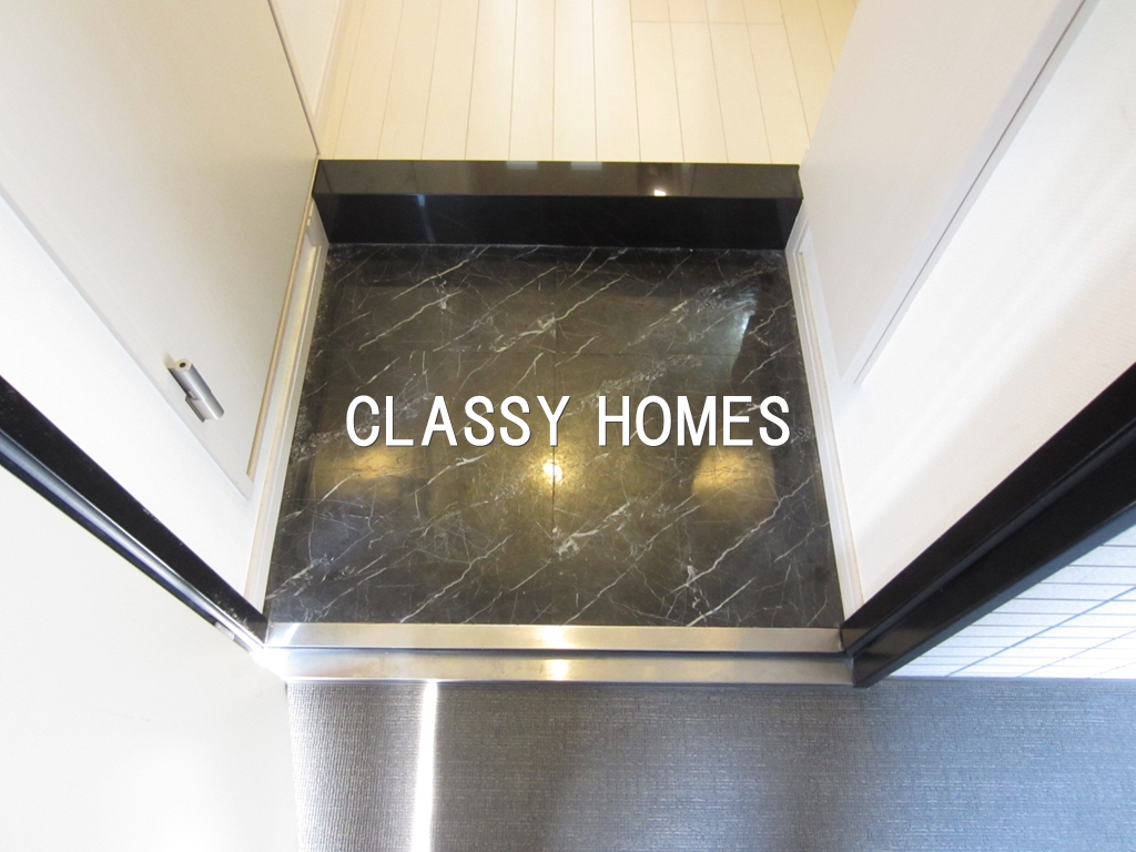 玄関　2012年竣工　プレール・ドゥーク東品川：玄関