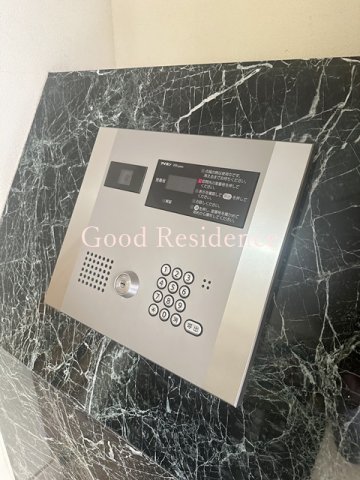 セキュリティ　【南国を想像させるキレイめ物件♪】おすすめ！！