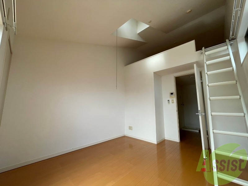 その他部屋・スペース　こちらは洋室の別角度のお写真になります。