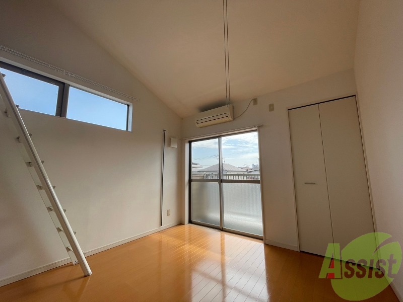 居室・リビング　家具関係も問題なく設置することが可能だと思います。