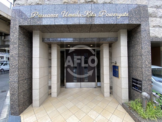 エントランス　プレサンス梅田北パワーゲート　エントランス