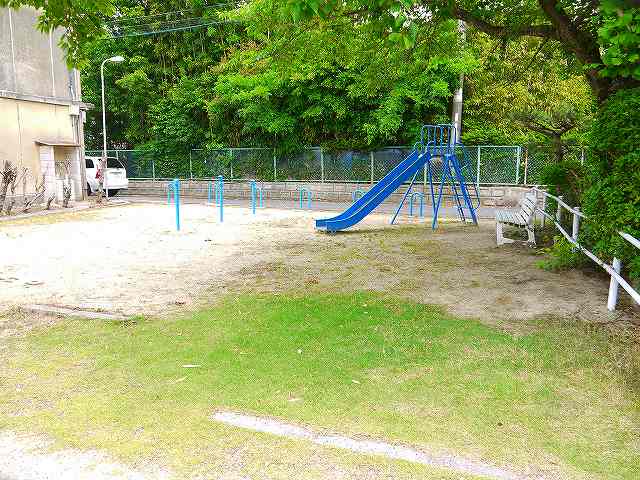 公園　奈良県営佐紀住宅公園（公園）まで257m