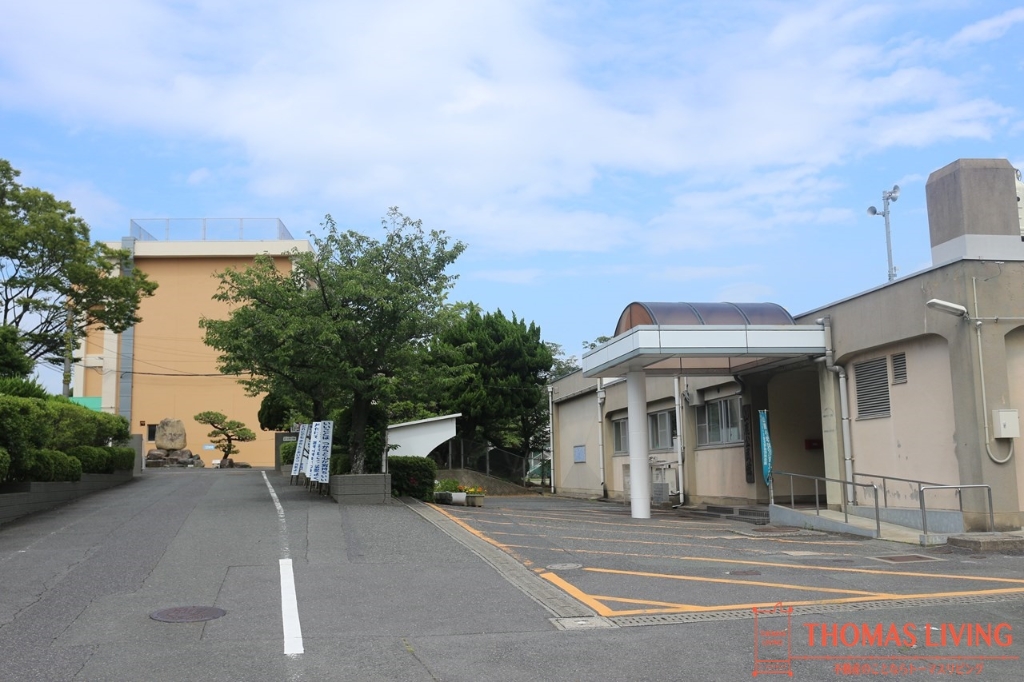 小学校　芦屋町立山鹿小学校（小学校）まで507m