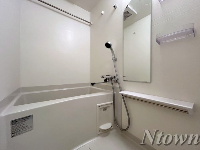 バス・シャワールーム　ゆったり過ごせるお風呂です