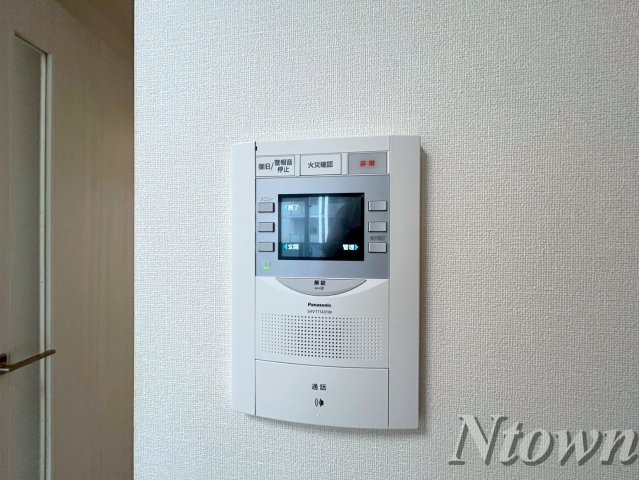 セキュリティ　モニター付きインターフォンです