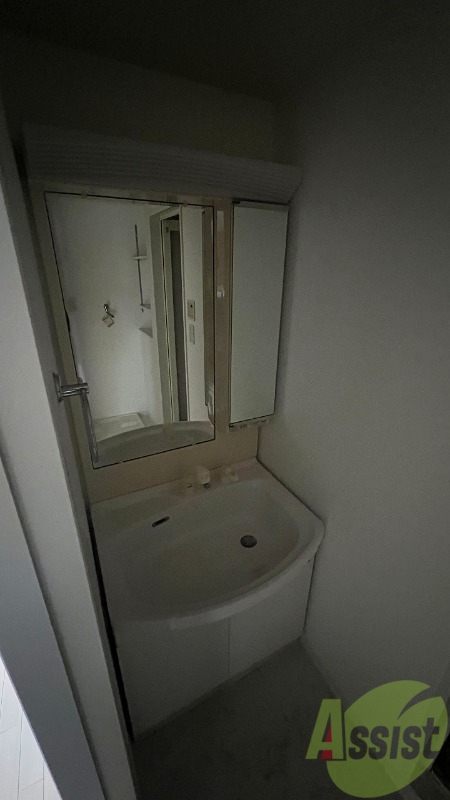 洗面設備　独立洗面台です。