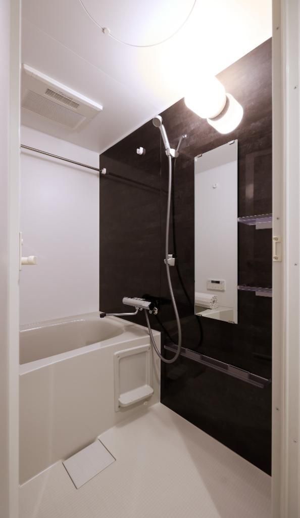 バス・シャワールーム　バス