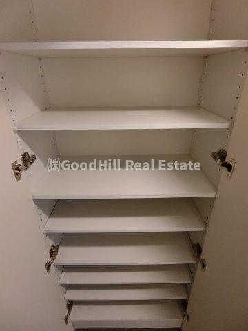 収納　ライジングメゾン新大阪サウス