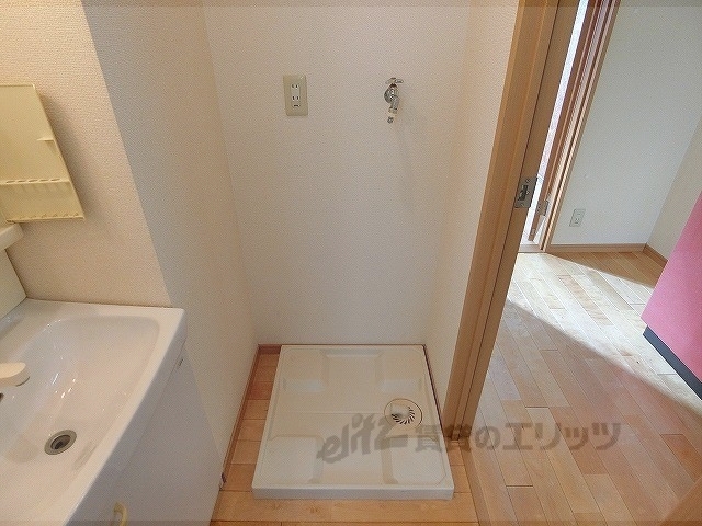 その他部屋・スペース　洗濯機置場