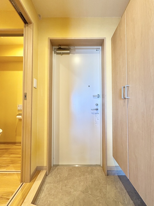 玄関　※他室写真～現況優先～