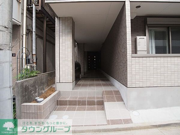 エントランス　お問合せはタウンハウジングまで！※現地待合わせ相談可能