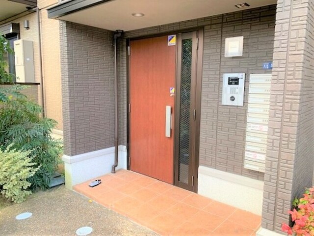 エントランス　エントランス