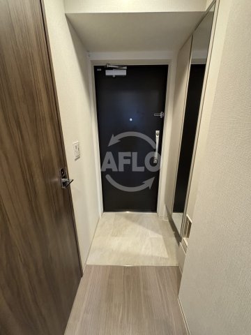 玄関　ソルレヴェンテ北堀江Q　玄関