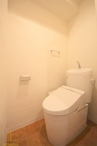 トイレ　グリュックメゾン福島