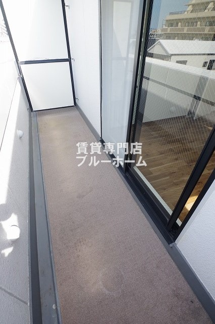 バルコニー　2回にもバルコニーあります！