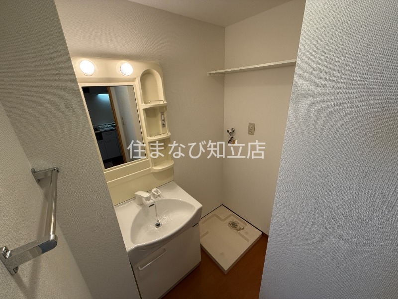 洗面設備　同型タイプ