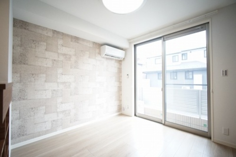 居室・リビング　図面と現状に相違がある場合には現状を優先