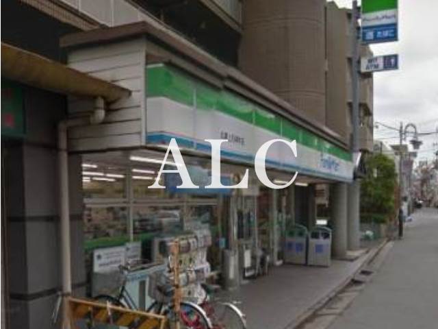 コンビニ　ファミリーマート丸萬上石神井店（コンビニ）まで464m