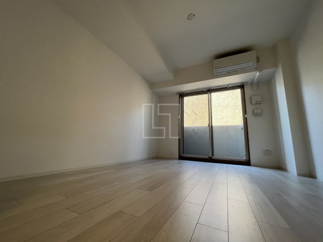 居室・リビング　ラヴィータ難波元町　洋室