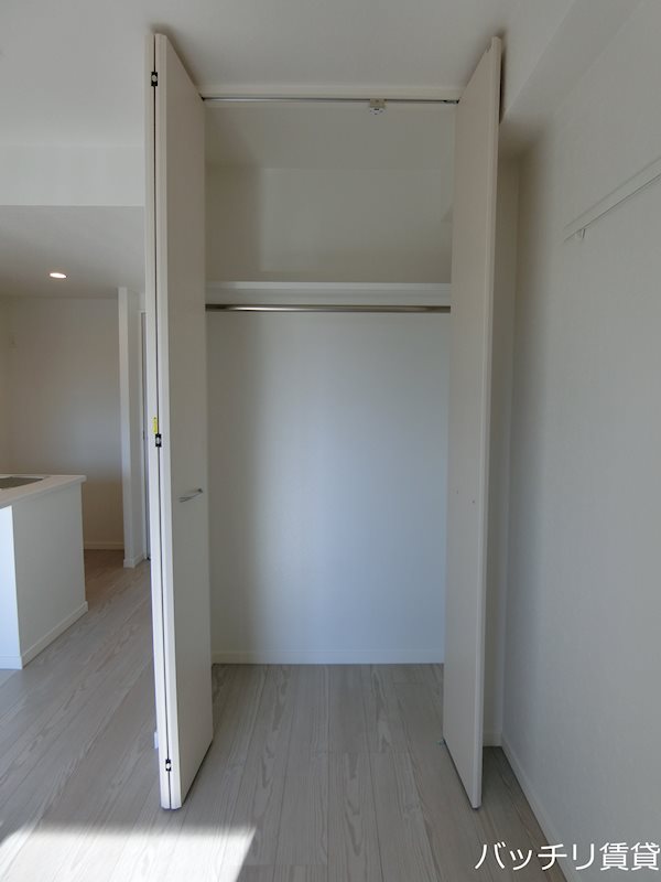 収納　同型イメージの為、現状を優先致します。