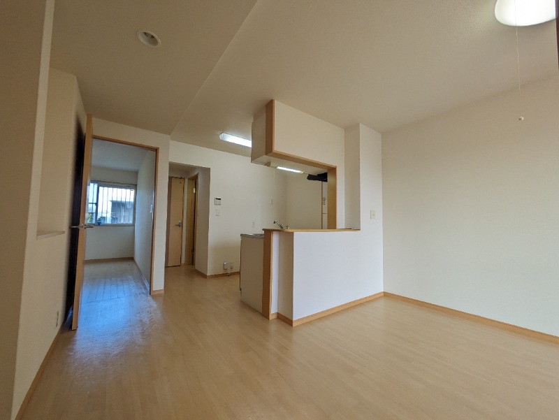 居室・リビング　同型反転