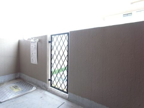 バルコニー　同物件別室写真