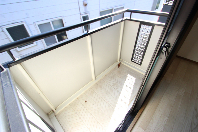 バルコニー　※他のお部屋の参考写真の為、原状優先です。