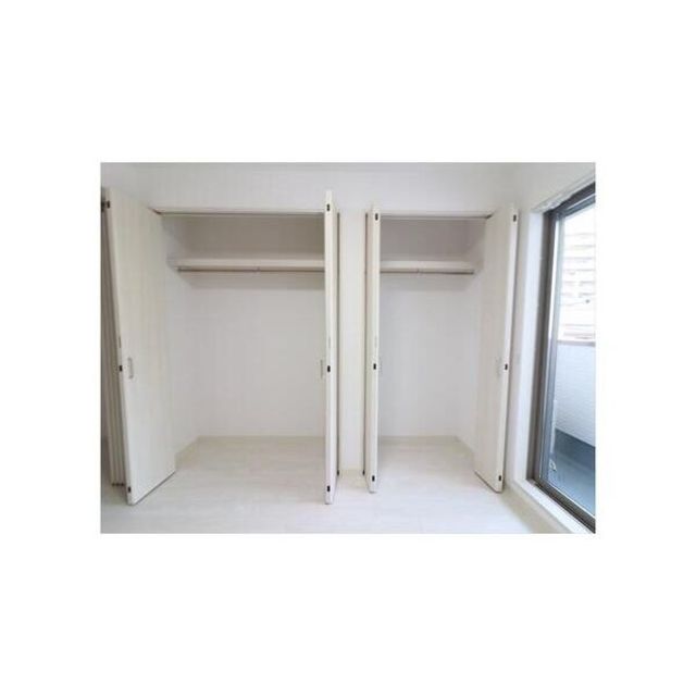 収納　高さもあるクローゼット♪使い勝手間違いなし．．．