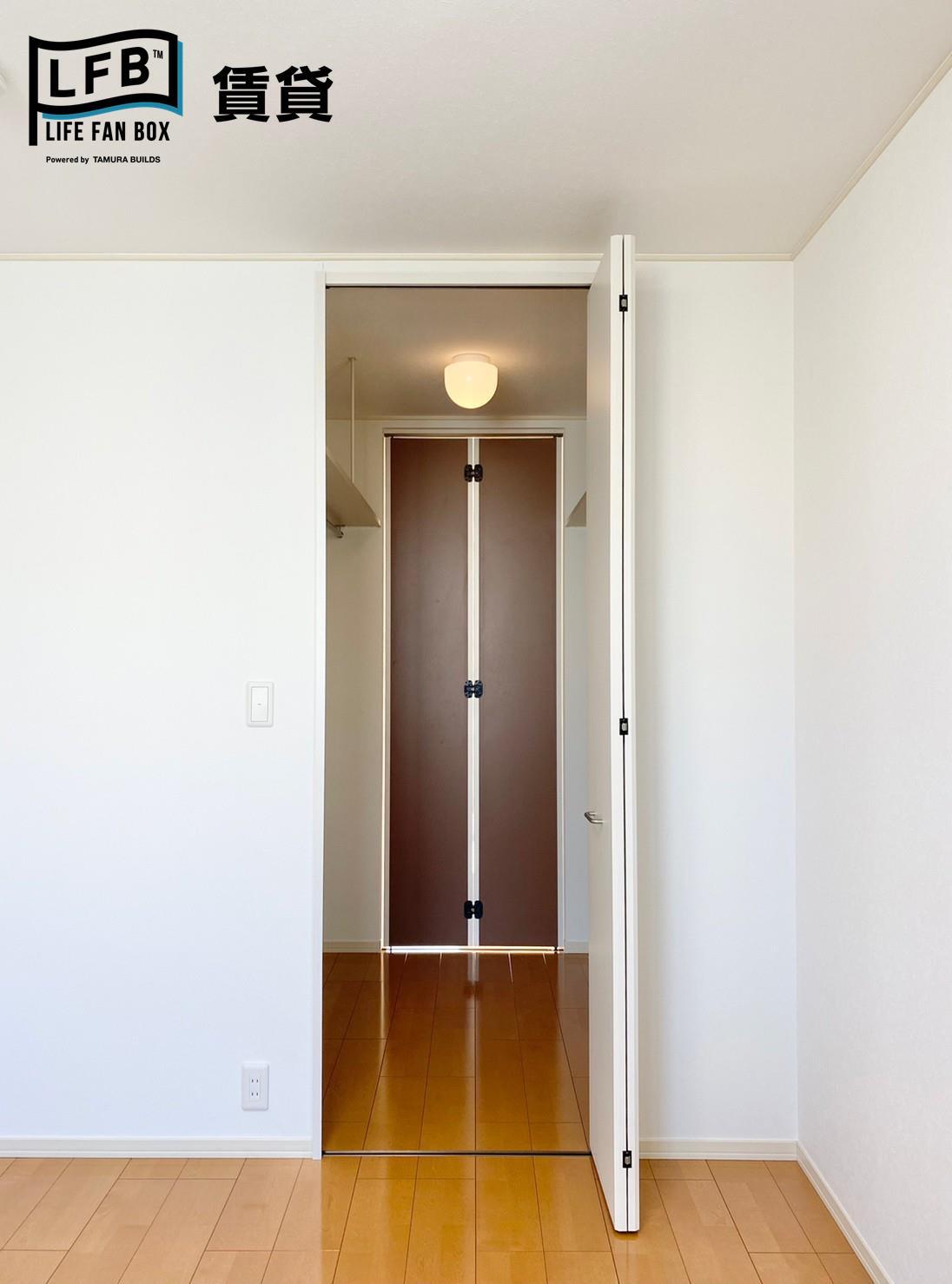 収納　※同間取り101号室の室内写真です。壁紙や床の色、仕様・設備