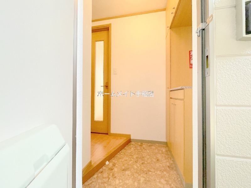 玄関　玄関スペース、シューズボックス付きです♪