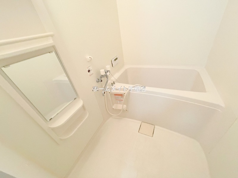 バス・シャワールーム　ゆったりバスルーム♪