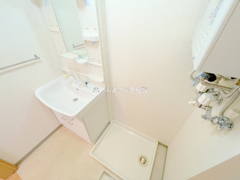 洗面設備　シャンプードレッサーで便利です♪