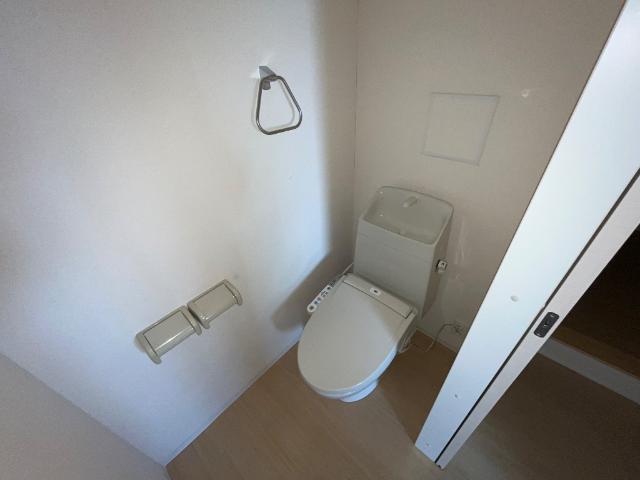 トイレ　シャワー付トイレ