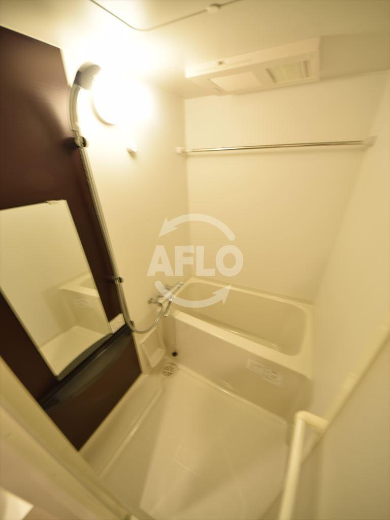 バス・シャワールーム　エスプレイス難波サウスゲート　浴室換気乾燥暖房機付バスルーム