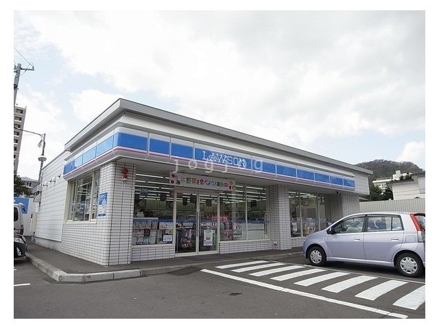 コンビニ　ローソン札幌旭ヶ丘店（コンビニ）まで391m