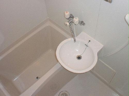 バス・シャワールーム　浴室換気乾燥機付