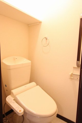 その他　温水洗浄便座付