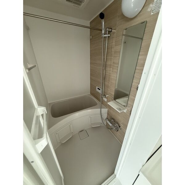 バス・シャワールーム　同シリーズ物件のモデルルームになります※現況優先
