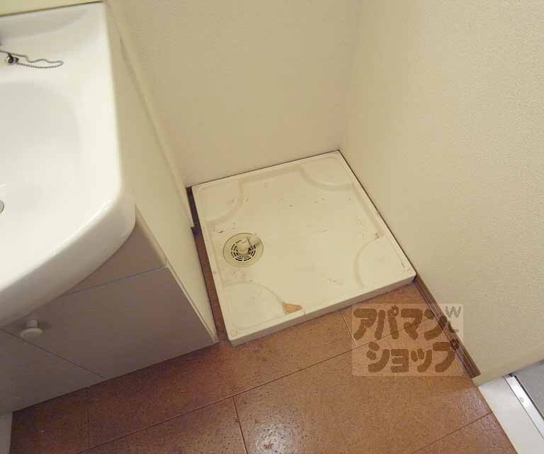 その他設備　便利な洗濯機置き場も完備しております！