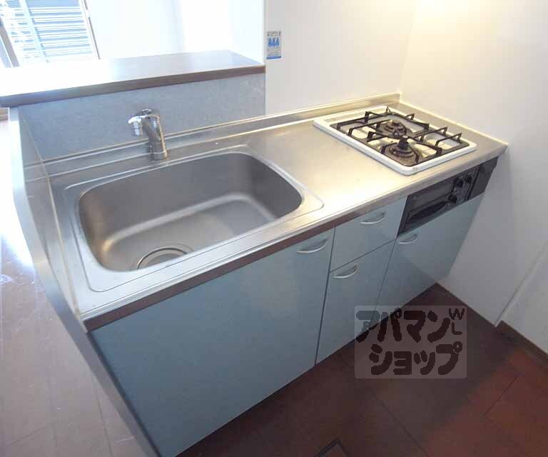 キッチン　きれいなカウンターキッチンです・